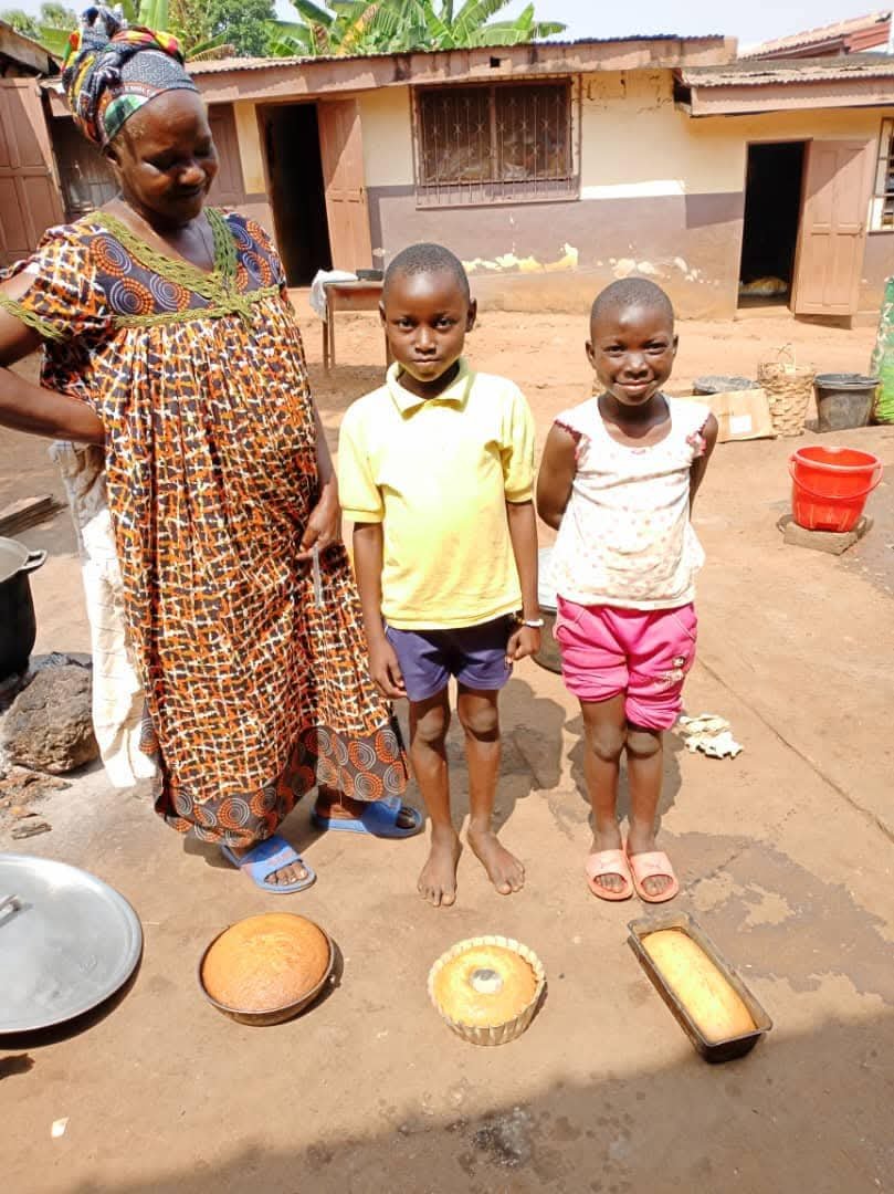 Jeunes pâtissiers en action